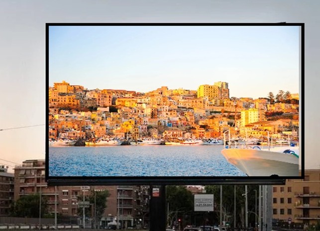 A Sciacca un maxischermo del Libero Consorzio Comunale di Agrigento per promozione turistica e informazioni di pubblica utilità