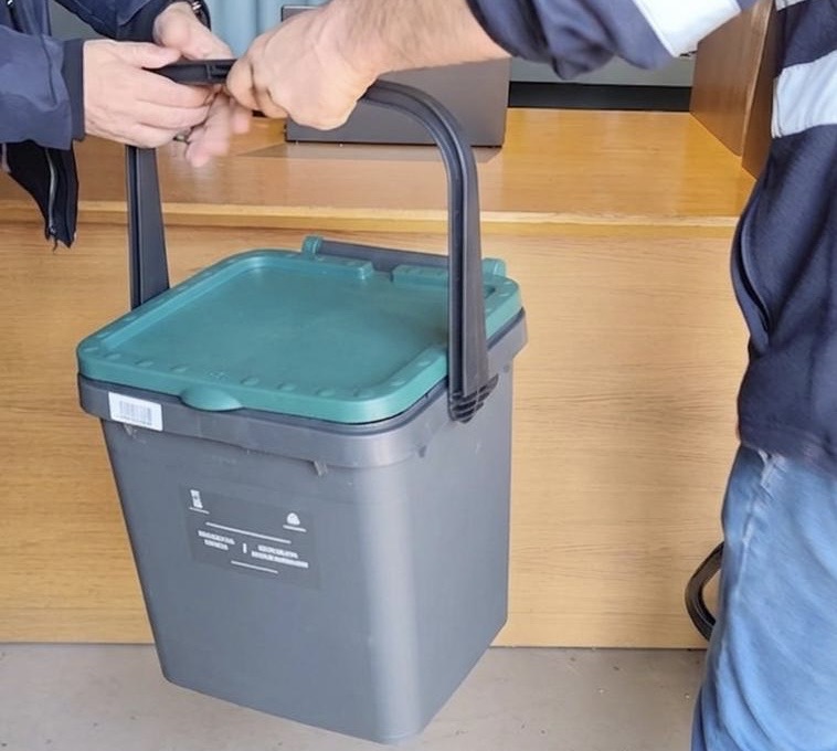 Al via la raccolta del vetro, cambia la differenziata