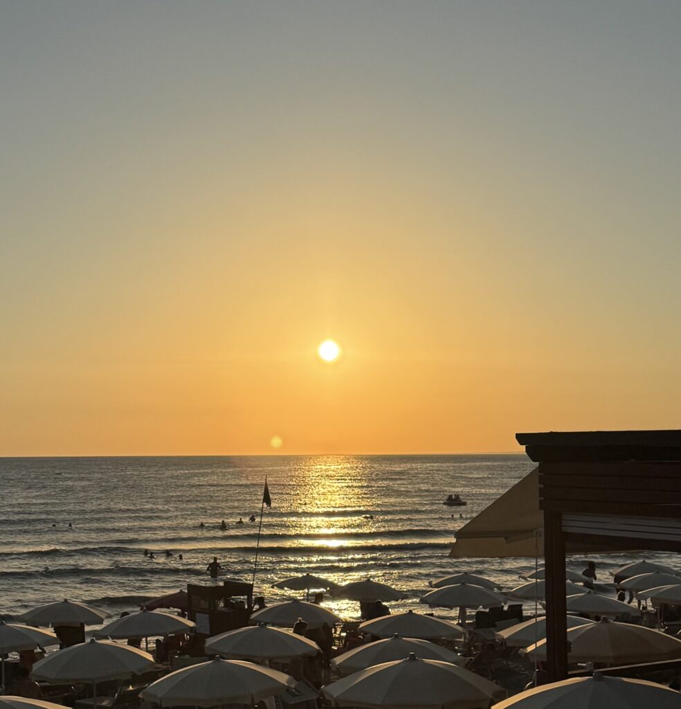 Notte di San Lorenzo e Ferragosto sulle spiagge, ordinanza sindacale