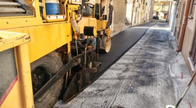 Manutenzione strade nel quartiere di San Michele